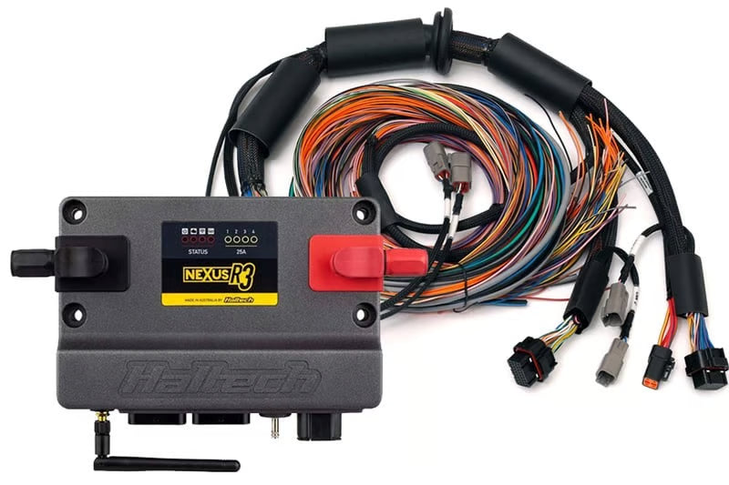 HT-193200 Nexus R3 + Universal Wire-in Harness Kit Length: 2.5m (8')